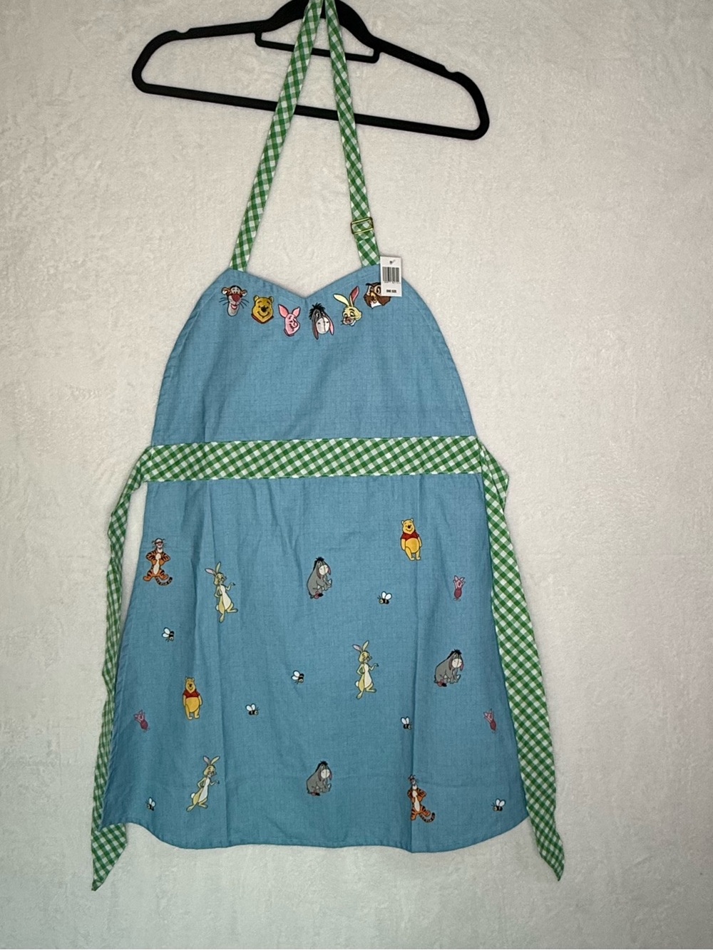 Disney Parks Winnie the Pooh and Pals Apron for Adults New With Tag